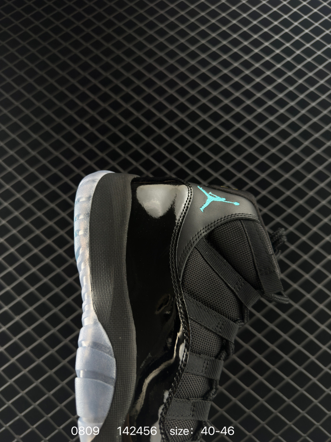 Air Jordan 11 ”Cherry“